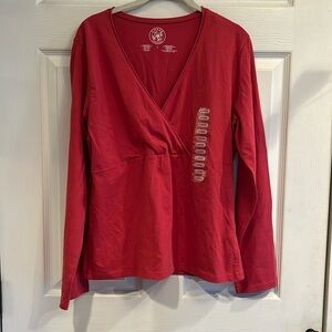 Chaus Organic brand size L pullover vneck top- NWT